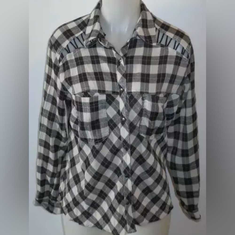 Free People Size Small Plaid Button-Up (snap-up) Shirt
